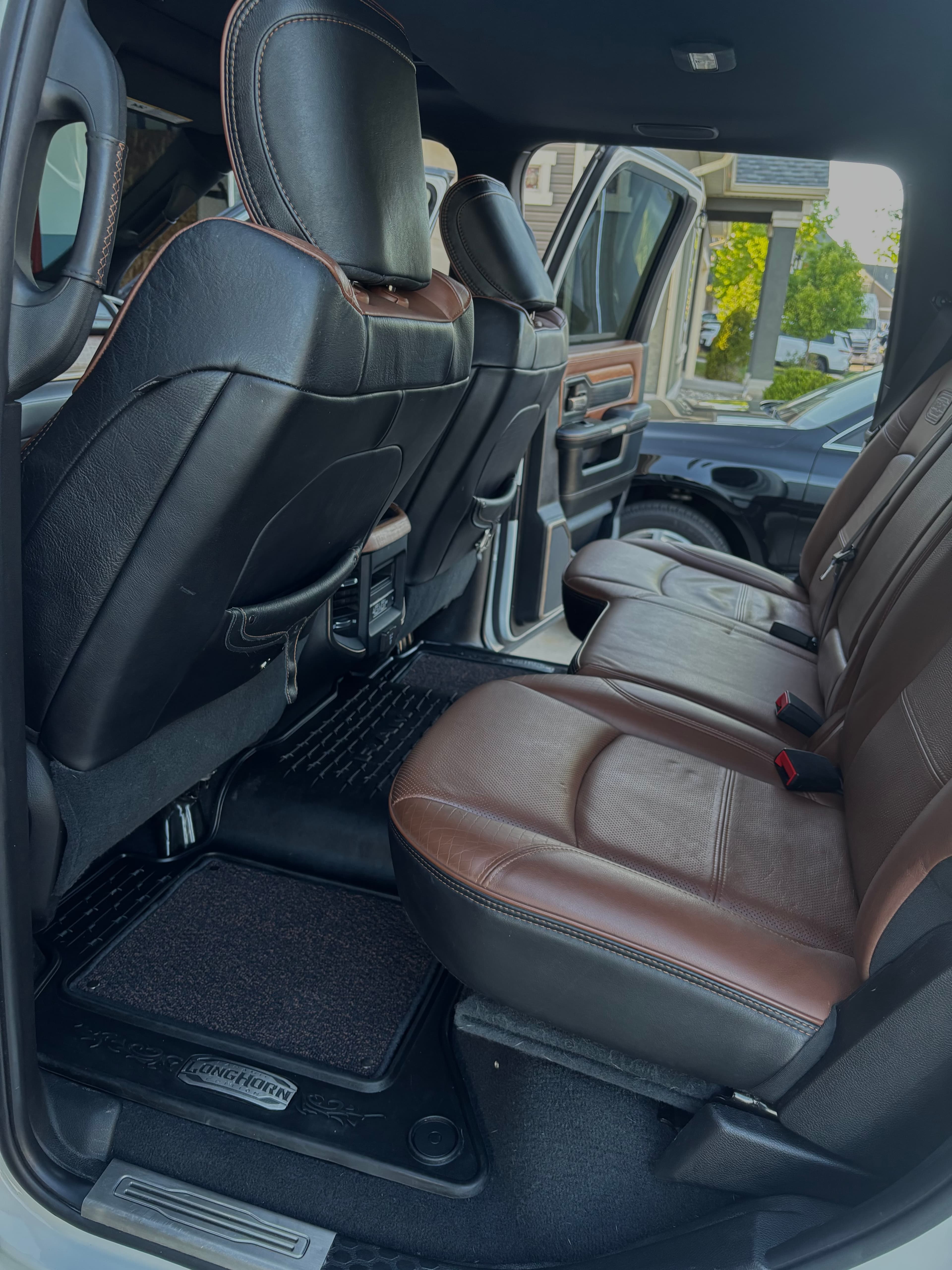 Interior Detail - Professional car detailing (hover)